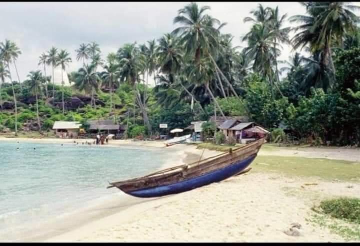 Sunny Mood Guest House Unawatuna Exteriör bild
